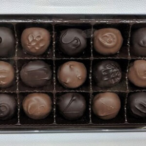 Cream Center 15 or 32 Piece Assortment