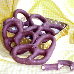No Sugar Added Milk Chocolate Pretzels